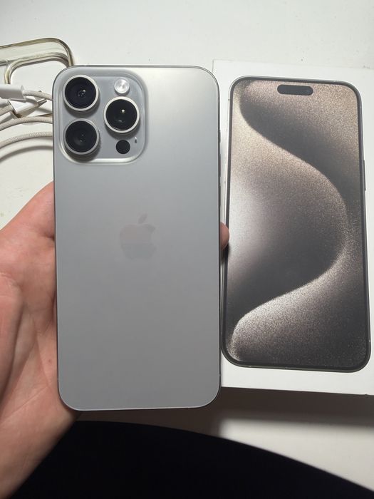 iPhone 15 pro max, natural titanium, 256 gb