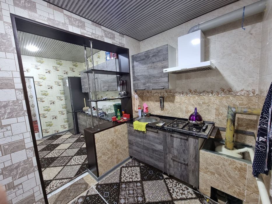 4 xonalik dom sotiladi