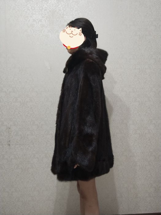 Продам шубу норковую