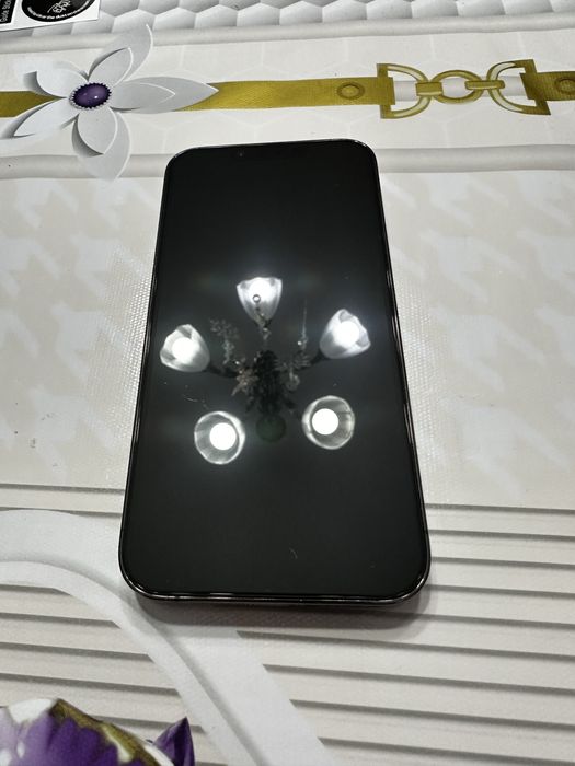 iPhone 13 Pro 128GB 78% baterie, cutie si cablu incarcare
