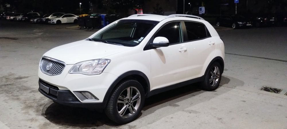 Ssang Yong Korando  2,0  E - XGI ,Бензин - Газ фабричен