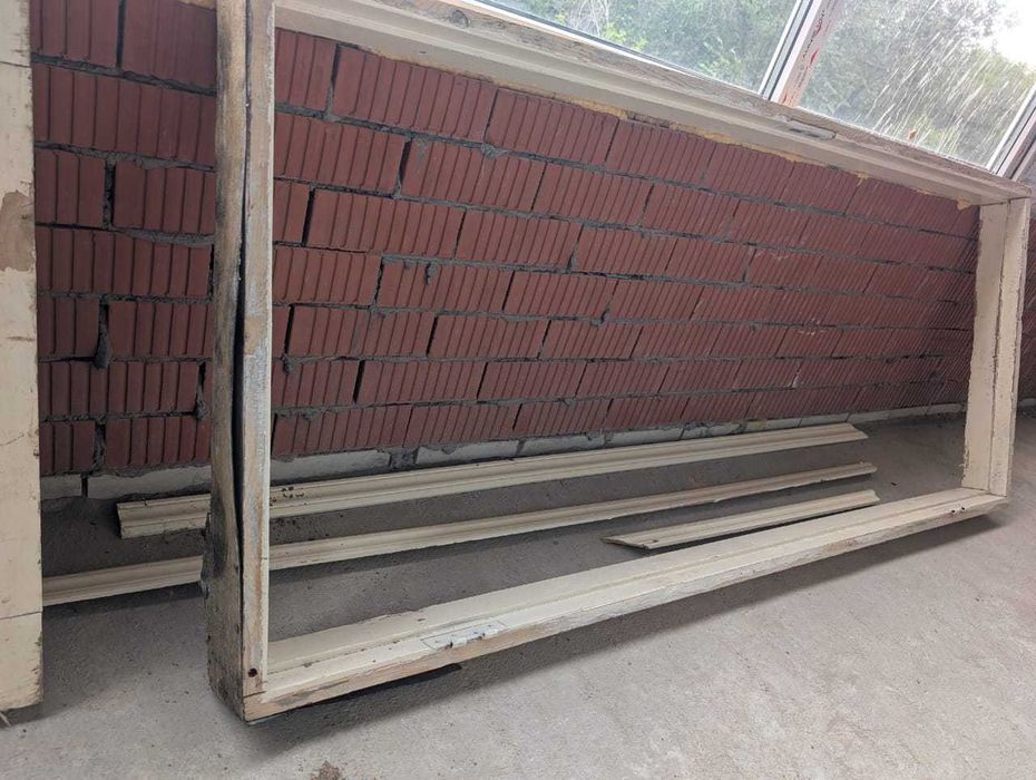 Продам деревянный дверь