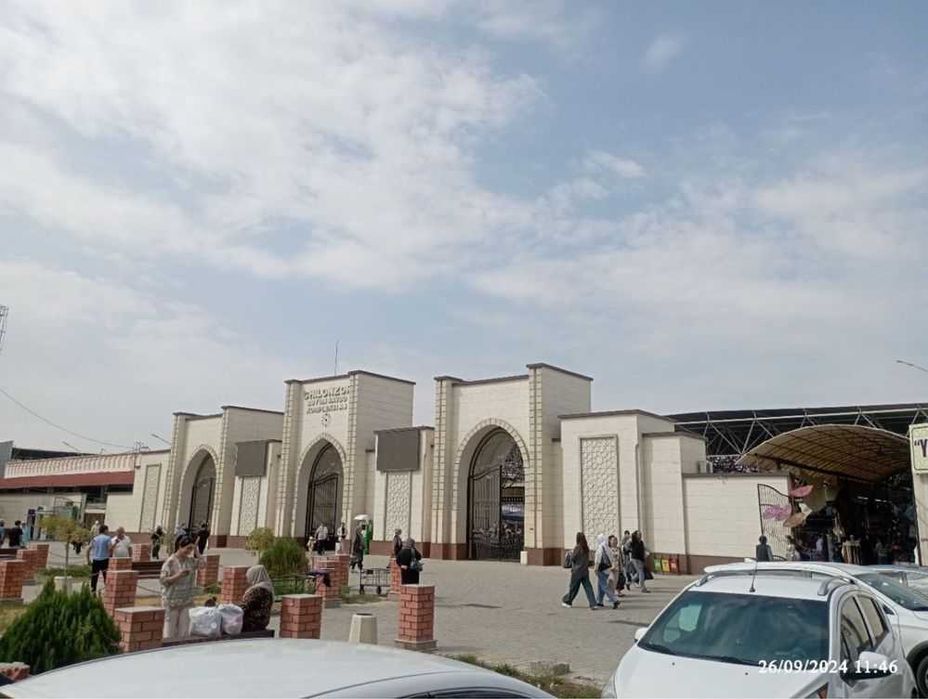 Ипподром дустликда дукон сотилади (Бартер бор)