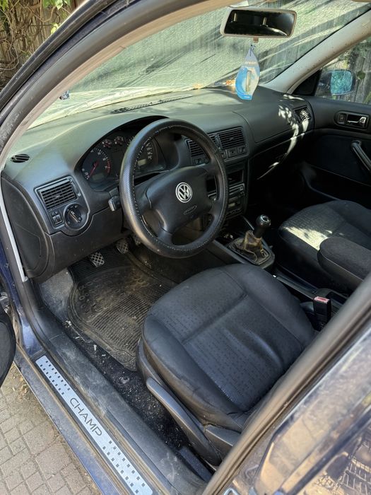 VOLKSWAGEN Golf 2003 — imagine 4