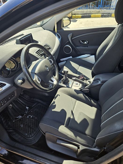 RENAULT Megane 2013 — imagine 5