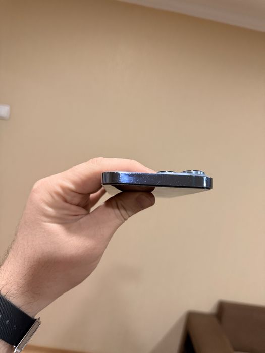 iphone 13 pro max экран точка