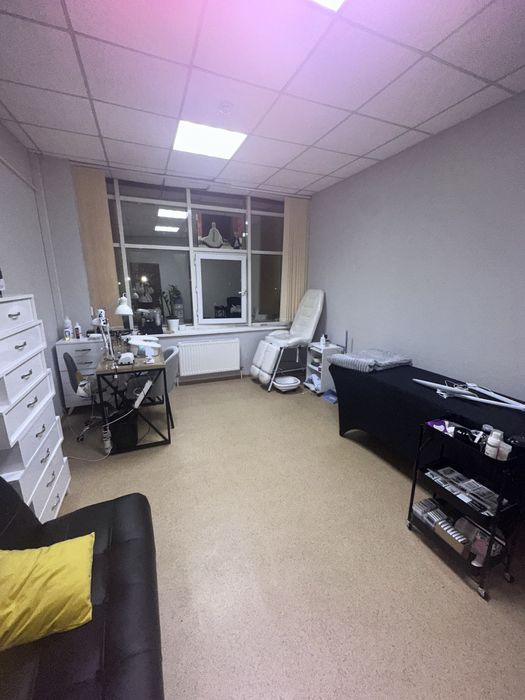 Аренда кушетки для мастера