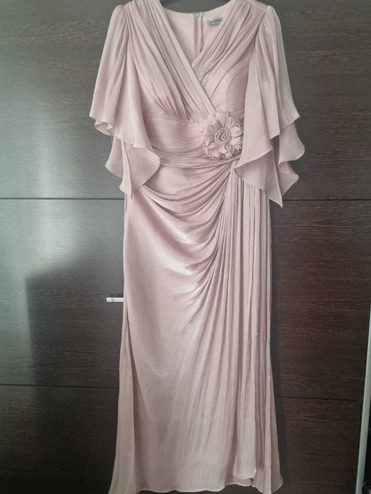 Rochie evenimente (nunti, botezuri, revelioane,..etc)
