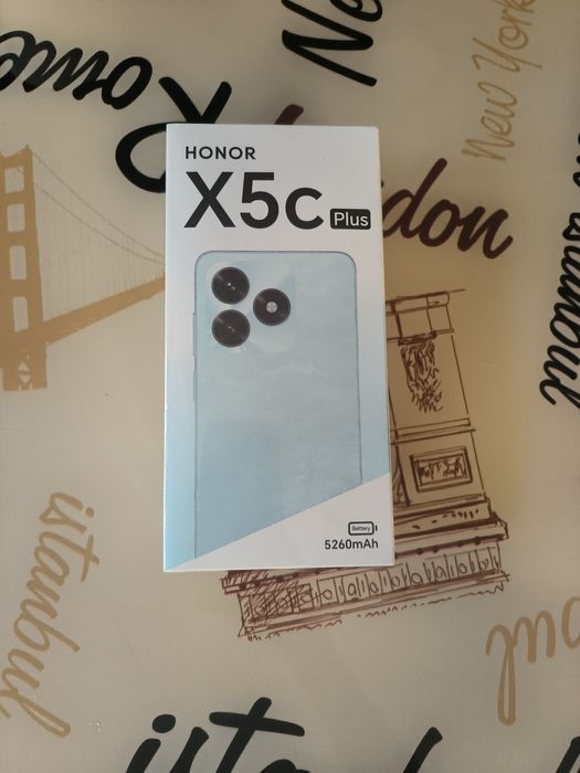 Телефон HONOR 5C Plus 128gb НОВЫЙ В УПАКОВКЕ.