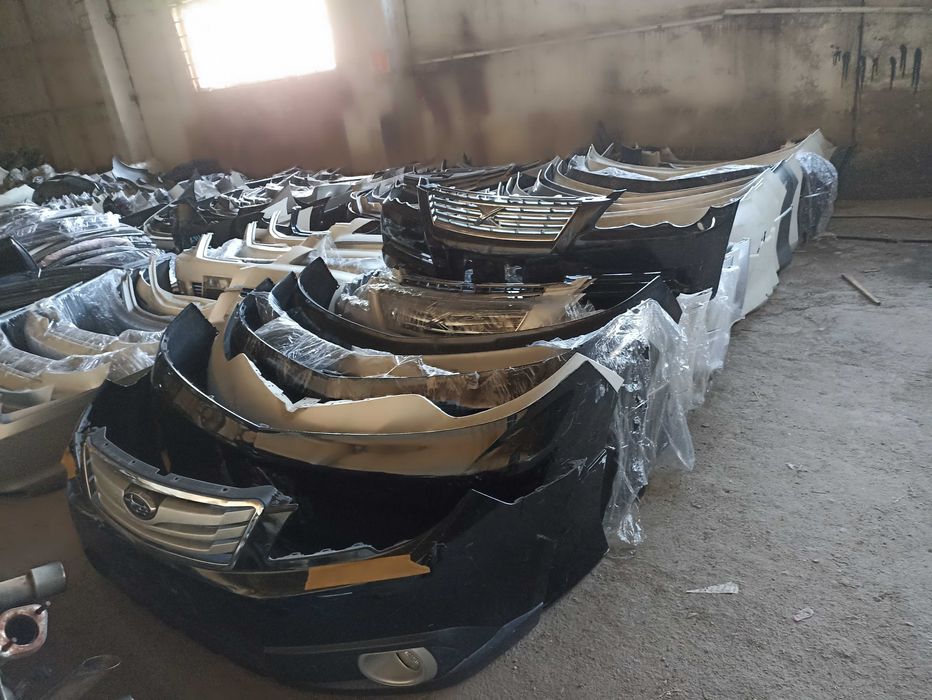 Бампер оригинал на выбор передний задний