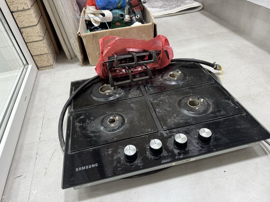 Варочный панель Samsung газовый