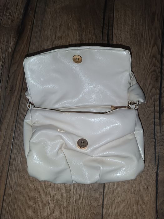 Сумочка бежевая Zara