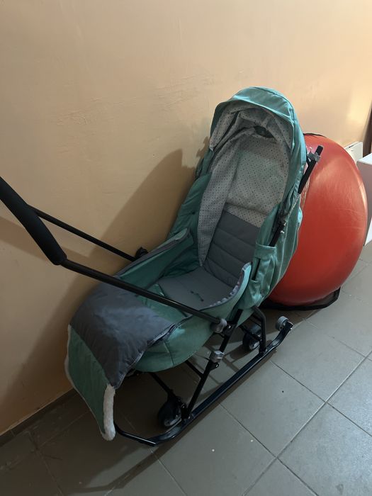 продаю срочно  детские  санки