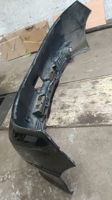 Продам Бампер  Тайота альфард