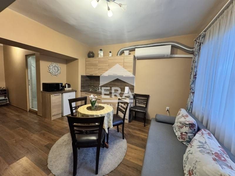 Ексклузивно! Четиристаен апартамент за продажба на ул."Княз Батенберг"