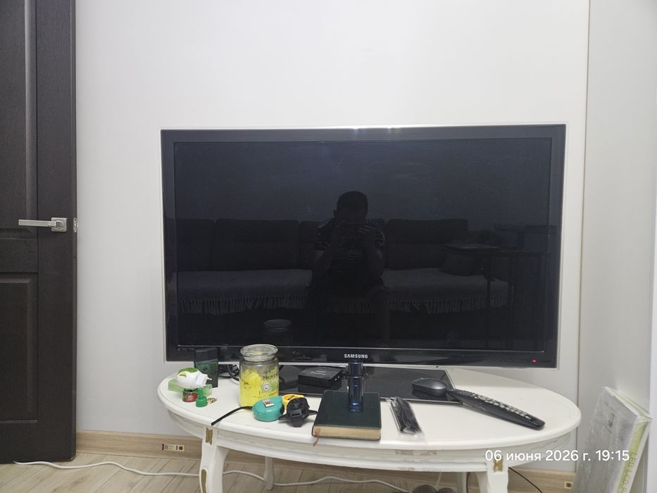 Продам телевизор Samsung