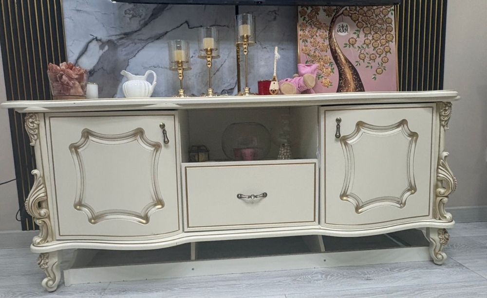 Тумба под телевизор