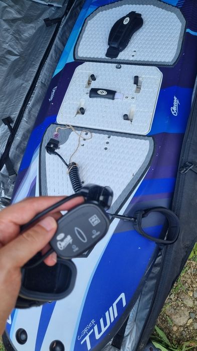 Surfboard Electric Onean Carver Twin