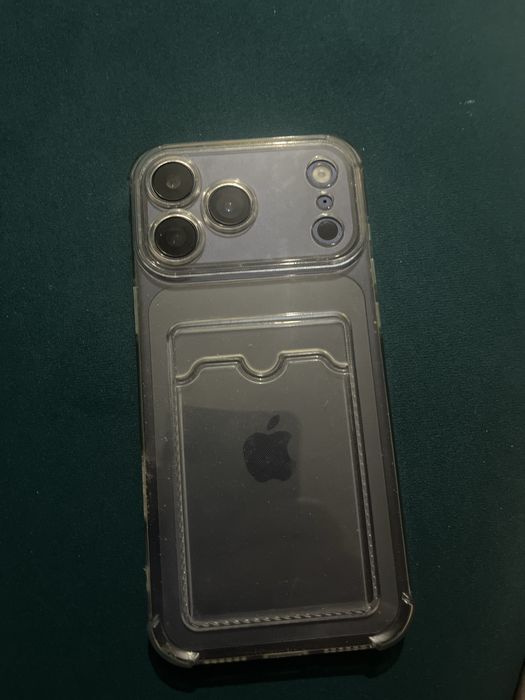 Продам айфон 17 (китай ) 1 терабайт