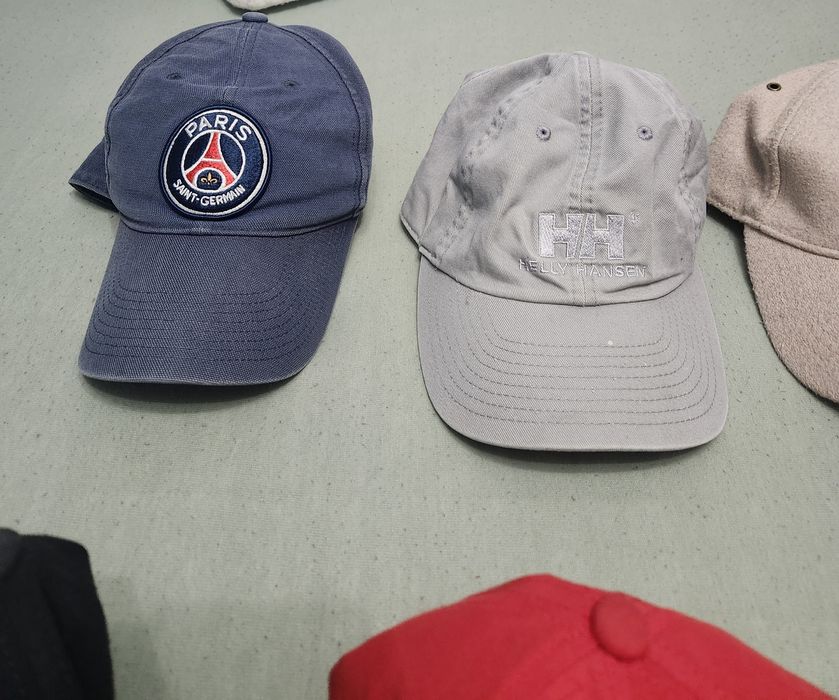 Оригинални мъжки шапки Nike, Ralph Lauren, Helly hansen и тн.