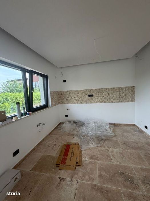 Vila Individuala/4 camere/Cartier Cristalului