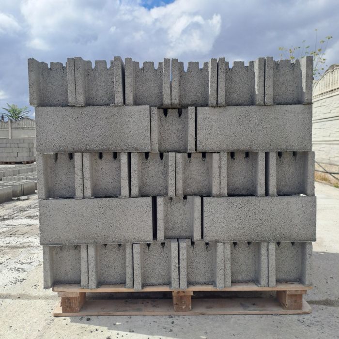 Bolțari pentru fundație si temelie, din beton , vibropresati