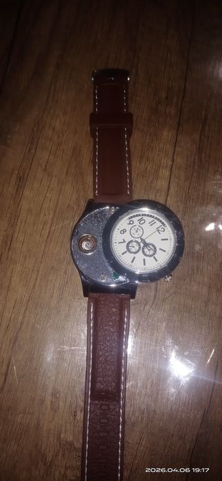 Часы Продам  отличные