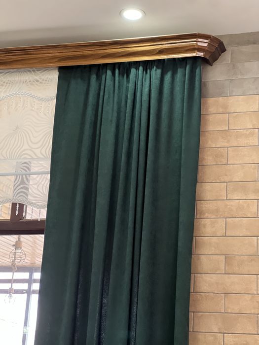 Шторы  зеленого цвета
