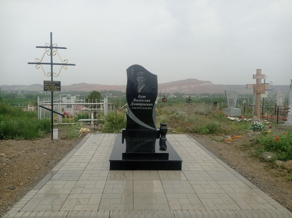 Изготовление и установка памятников