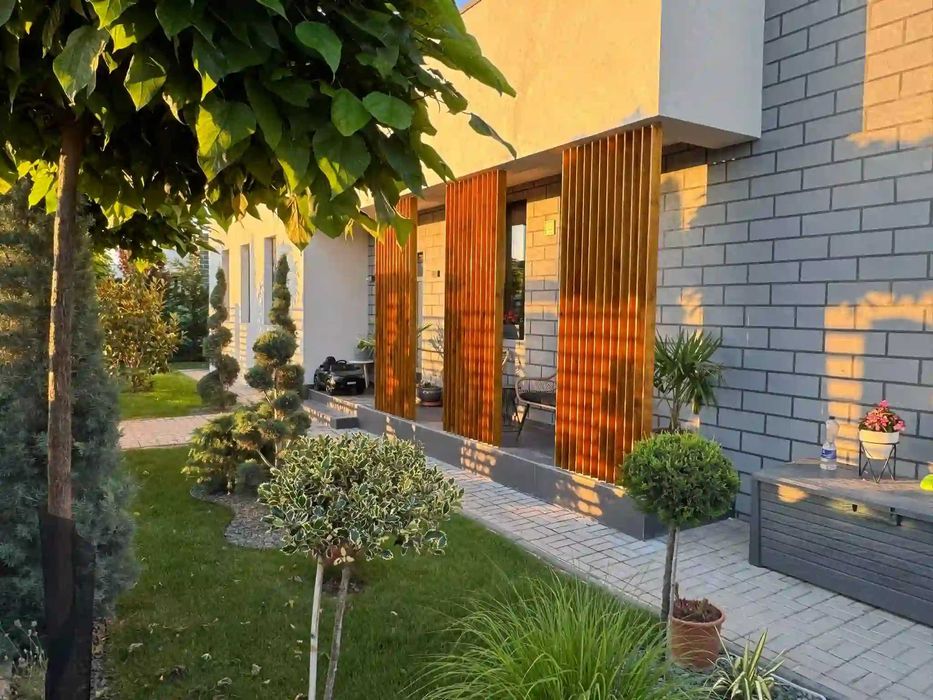 Glisiere aluminiu- inchideri terase