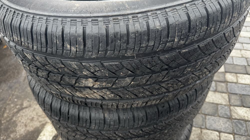 Продам шины 285/60R18