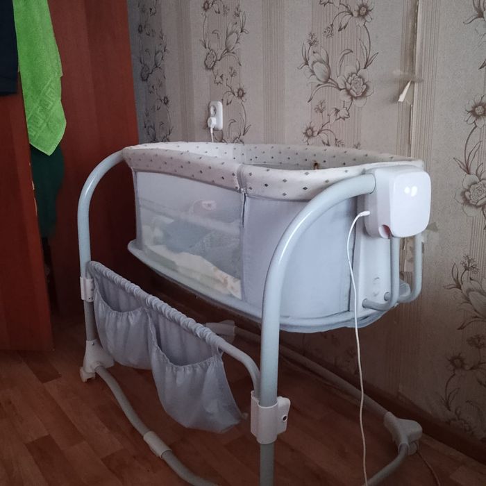 Кроватка детская