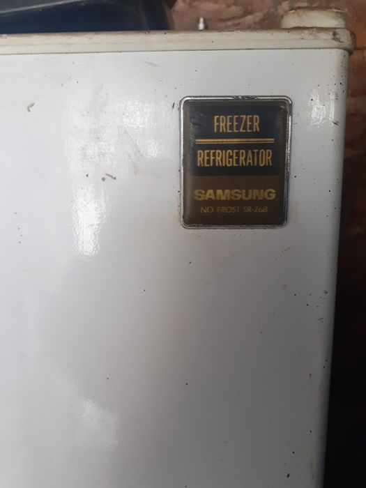 Продам холодильник