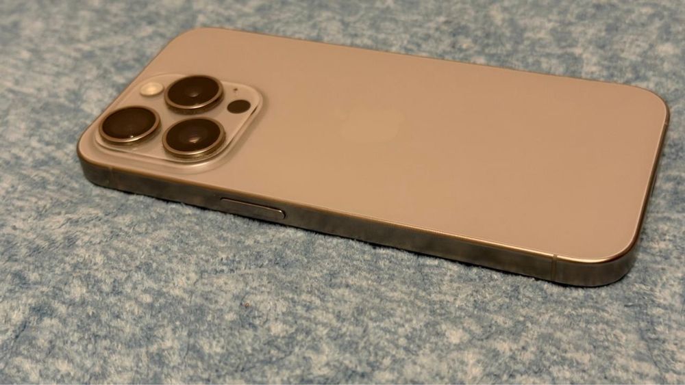 Iphone 15 pro 256gb