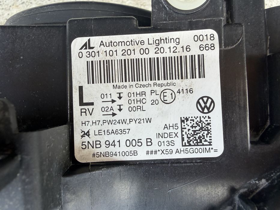 Faruri halogen VW Tiguan 2016-2020