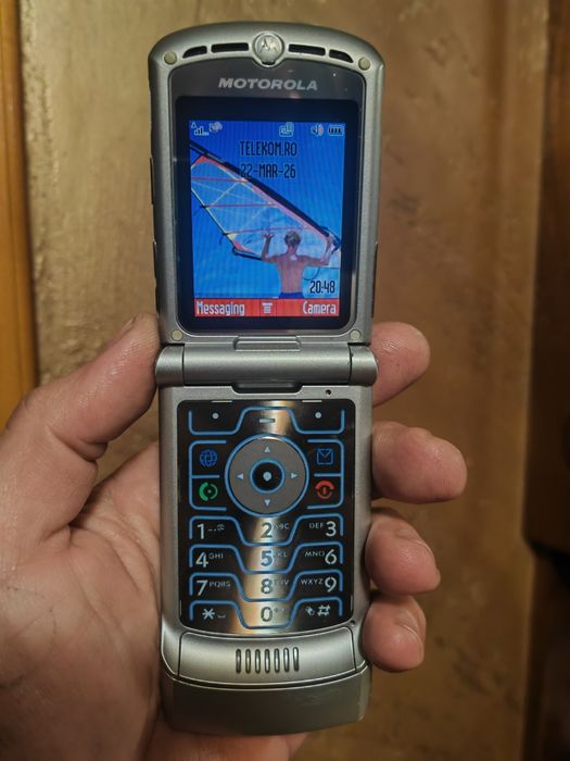 Telefon  Motorola V3 RAZR