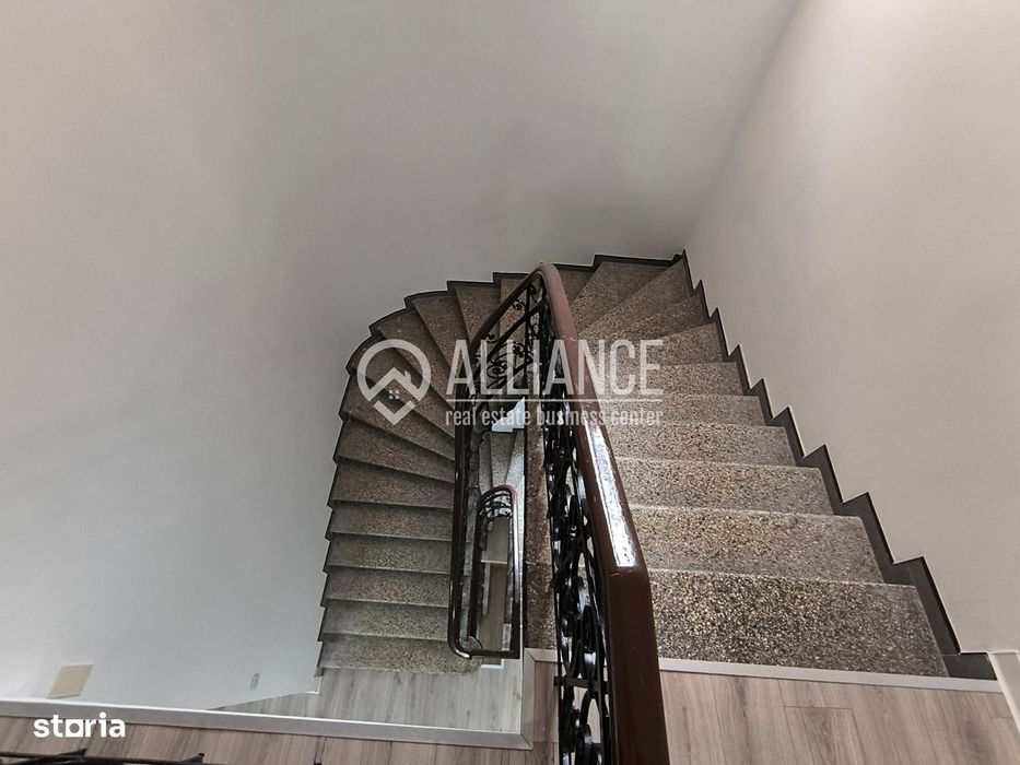 CENTRU HOTEL GRAND(COD03)- Cladire de birouri emblematica !