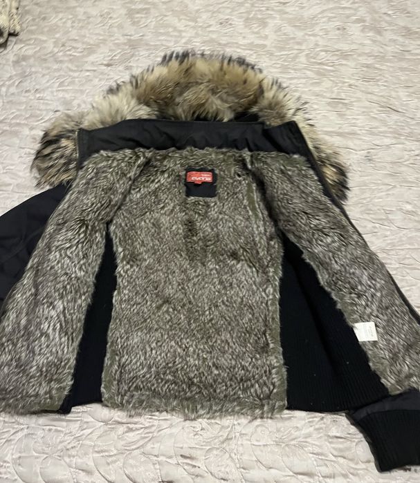 Куртка женская.