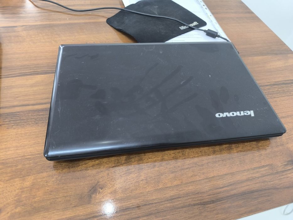 Ноутбук lenevo 4 yadrniy