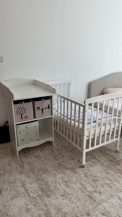 Пелинальный стол комод IKEA