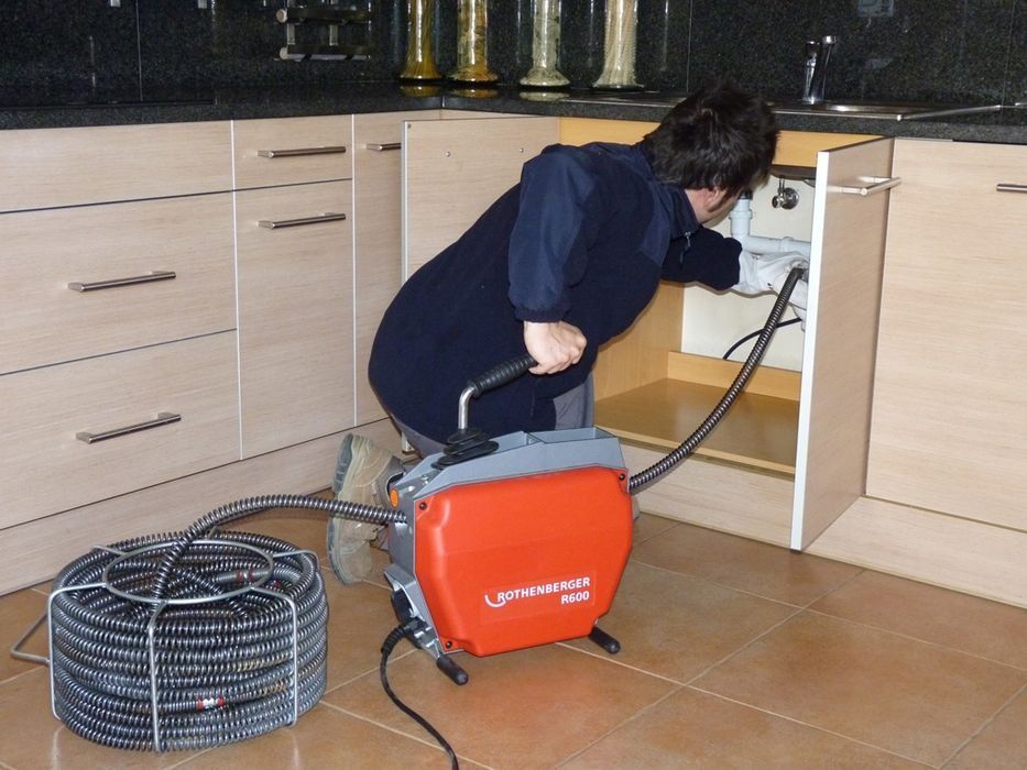 Instalator urgente desfundari reparati sanitare  non-stop cl