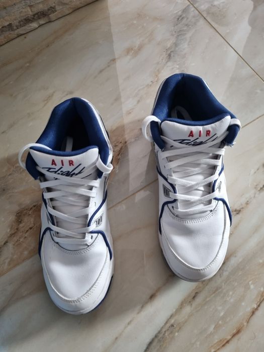 Nike Air flight marime 40,5
