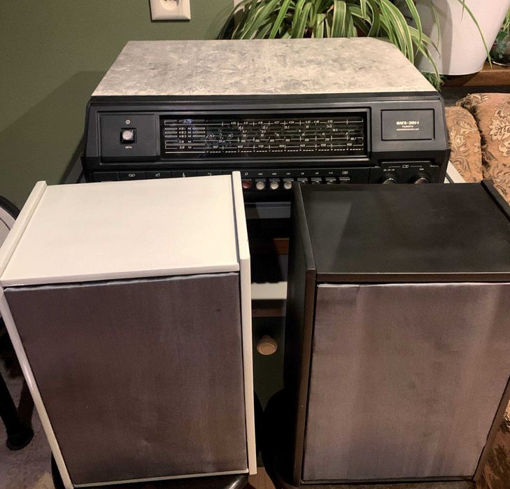 Проигрыватель ILGA 301 с колонками