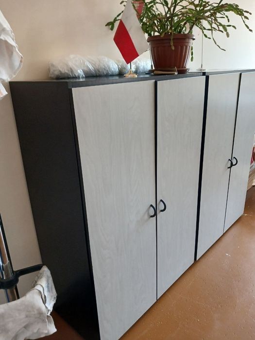 Продам офисную мебель