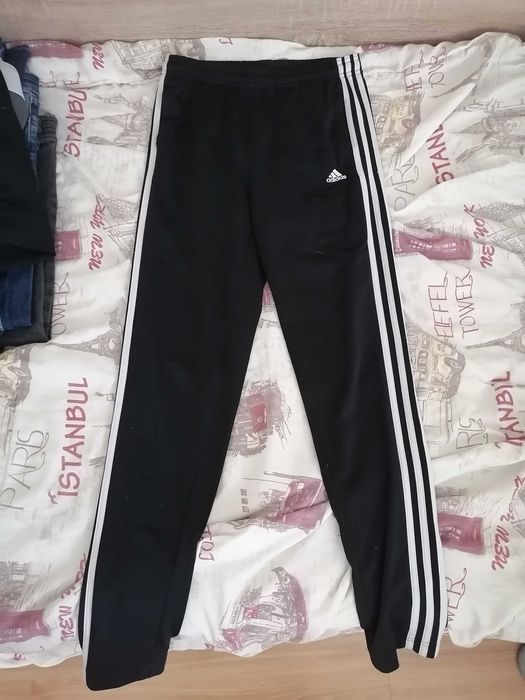 Спортен екип adidas