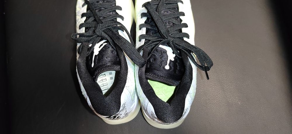 Nike Jordan Zion 3 GS, номер 37,5