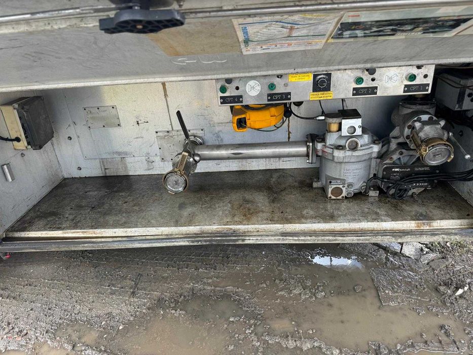 Vand Cisterna Magyar SR Combustibil Benzina + Motorina + JET