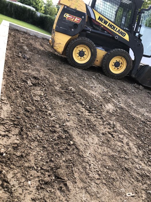 бобкат мини багер извозване и доставка на строителни материали