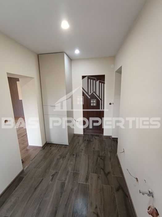 Продава се Къща в с. Храбърско, Област София-област - 103 кв.м за 990 €/кв.м - Снимка #11
