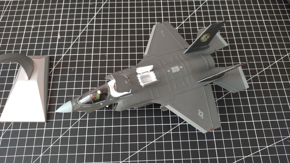 Macheta F-35B 1/72